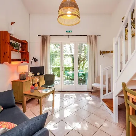 Les Hauts De Jeanvert - Le Cedre - Piscine - *