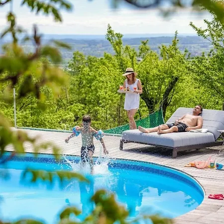 Les Hauts De Jeanvert - Le Cedre - Piscine - *